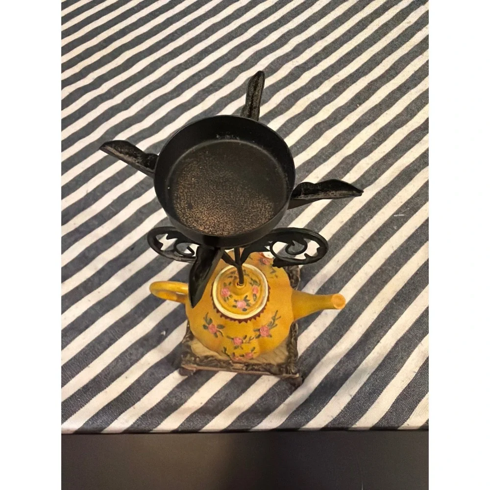 Vintage Style Teapot Candle Holder Yellow Floral‎ Ceramic Metal Scrollwork Base